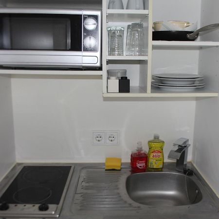 Kleine Wohnung Fuer Singles Daun Buitenkant foto